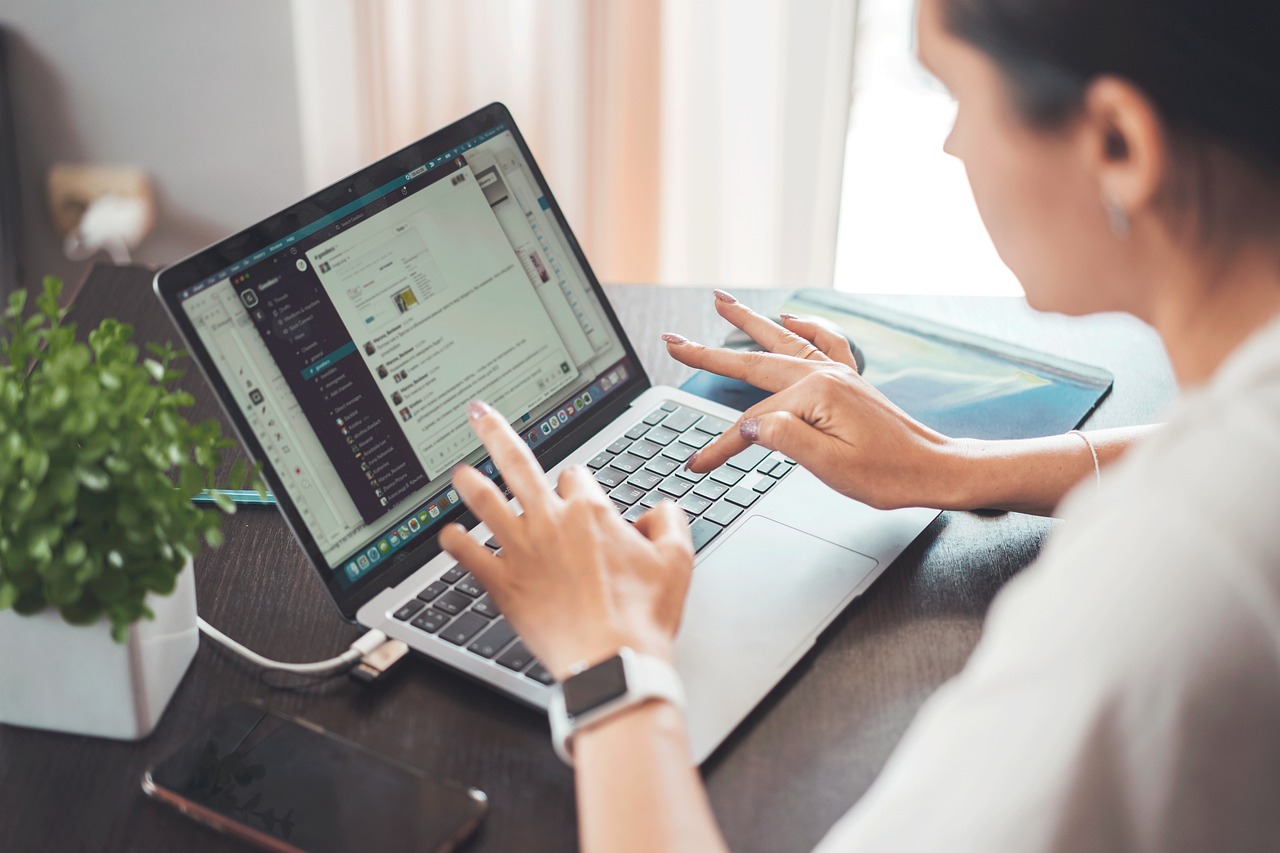 Home telework, technology, laptop, connection, electronic, computer, business, office, internet, work, job, female, woman, online, workplace, freelance, working, marketing, home office, job, job, job, job, job, online, online, online, marketing, marketing